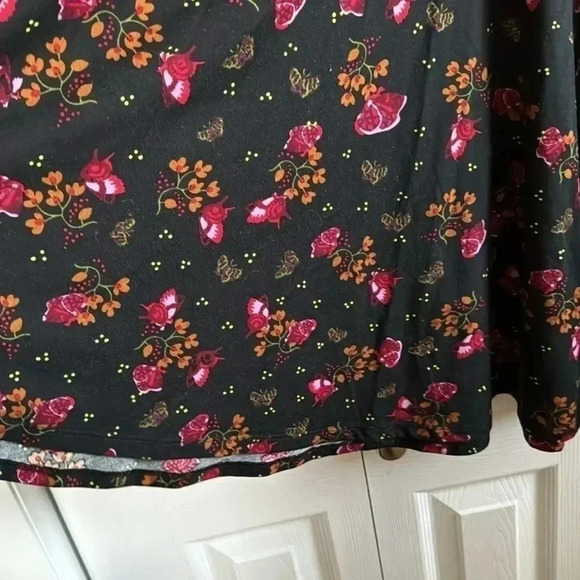 EUC LuLaRoe Butterfly Dress XXS - Picture 2 of 5